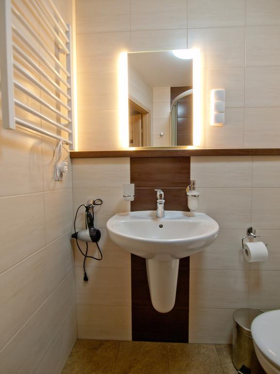 Apartamenty Studio Metropolio Centrum Białystok Exteriör bild
